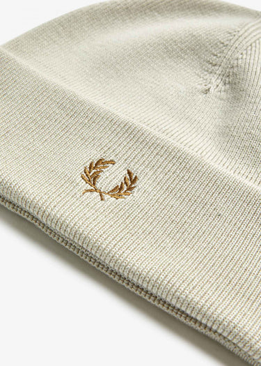 Fred Perry Mutsen Classic beanie - oatmeal dark caramel