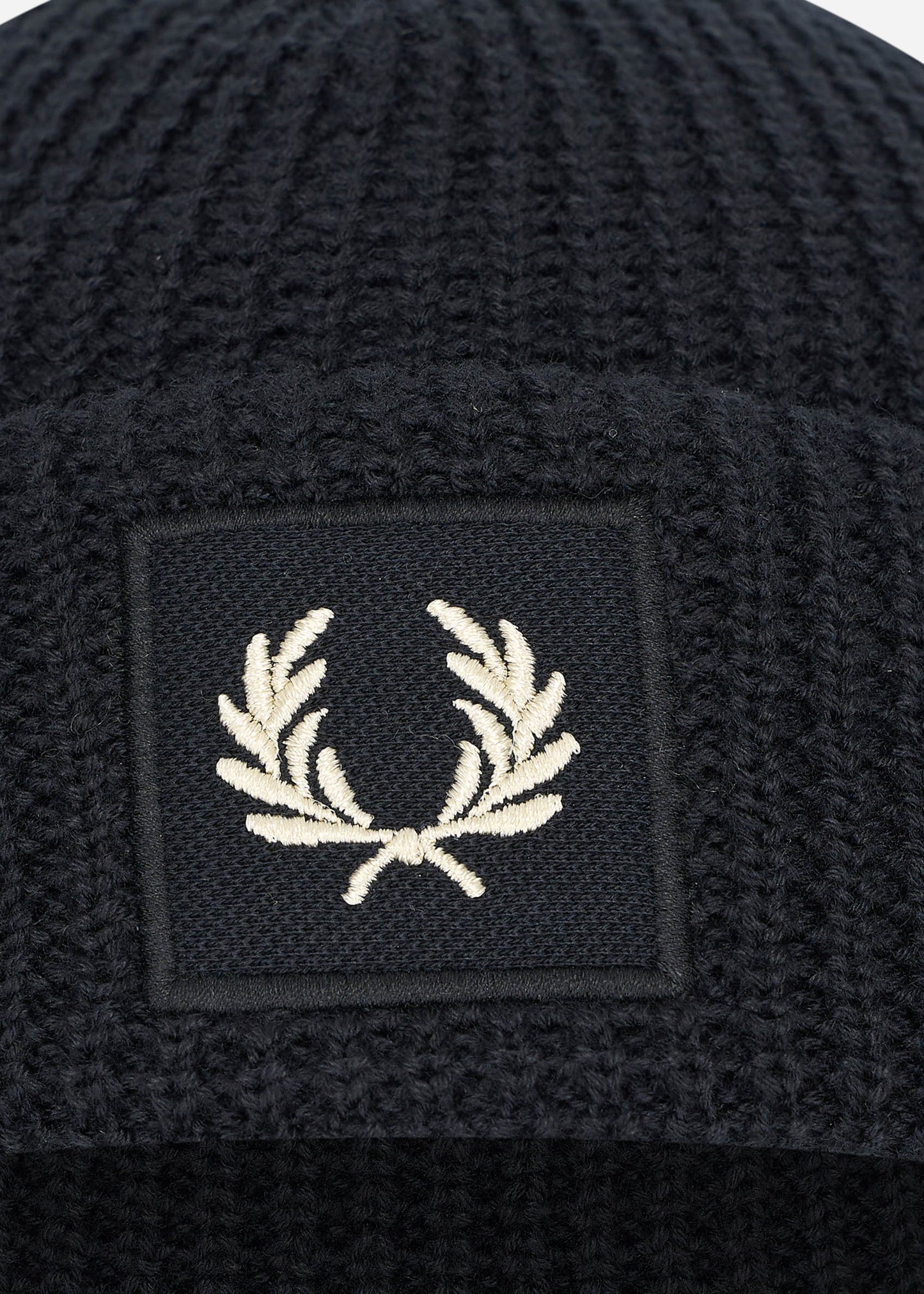 Fred Perry Mutsen Patch brand waffle knit beanie - oatmeal dark caramel
