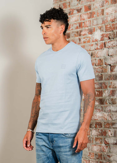 Hugo Boss T-shirts Tales - light pastel blue