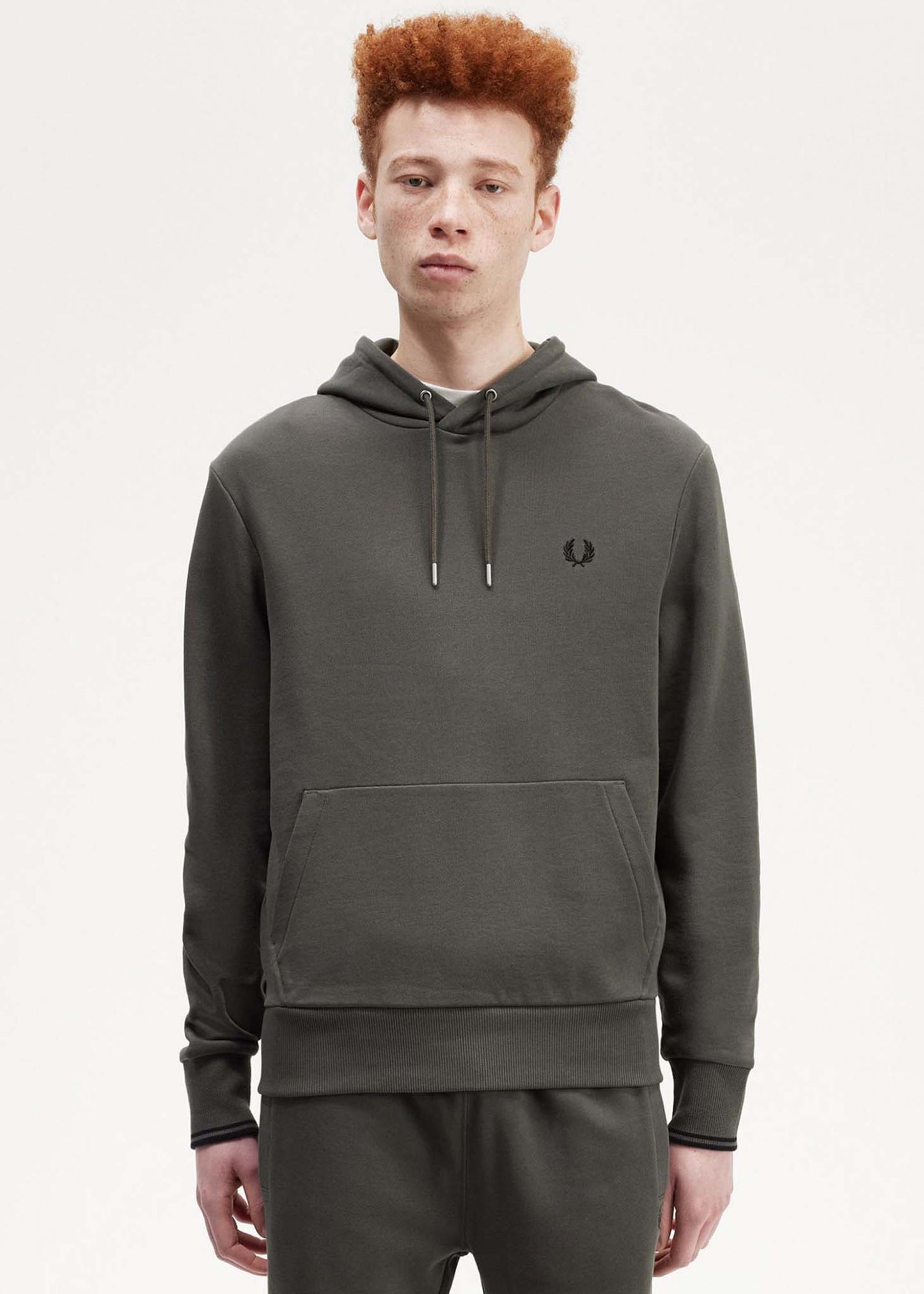 Fred Perry Hoodies Tipped hooded sweatshirt - field green