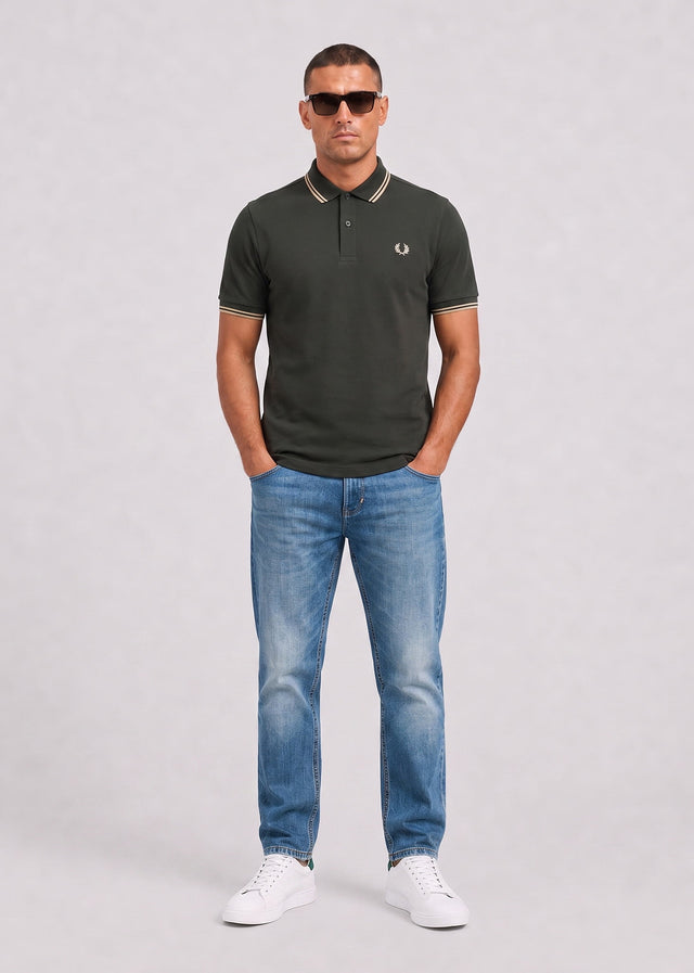 Fred Perry Poloshirts Twin tipped polo - field green oatmeal