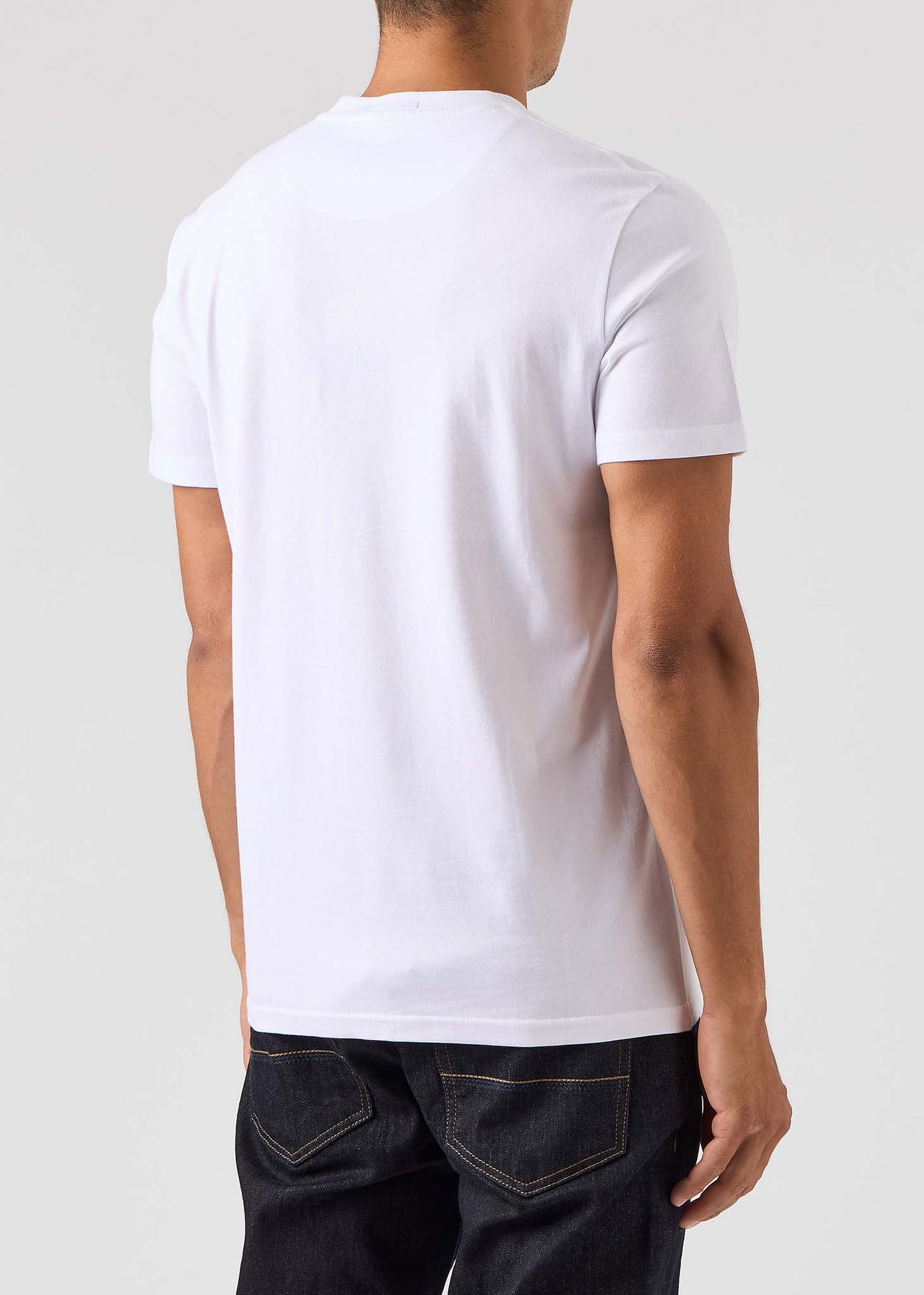 Weekend Offender T-shirts 944 - white