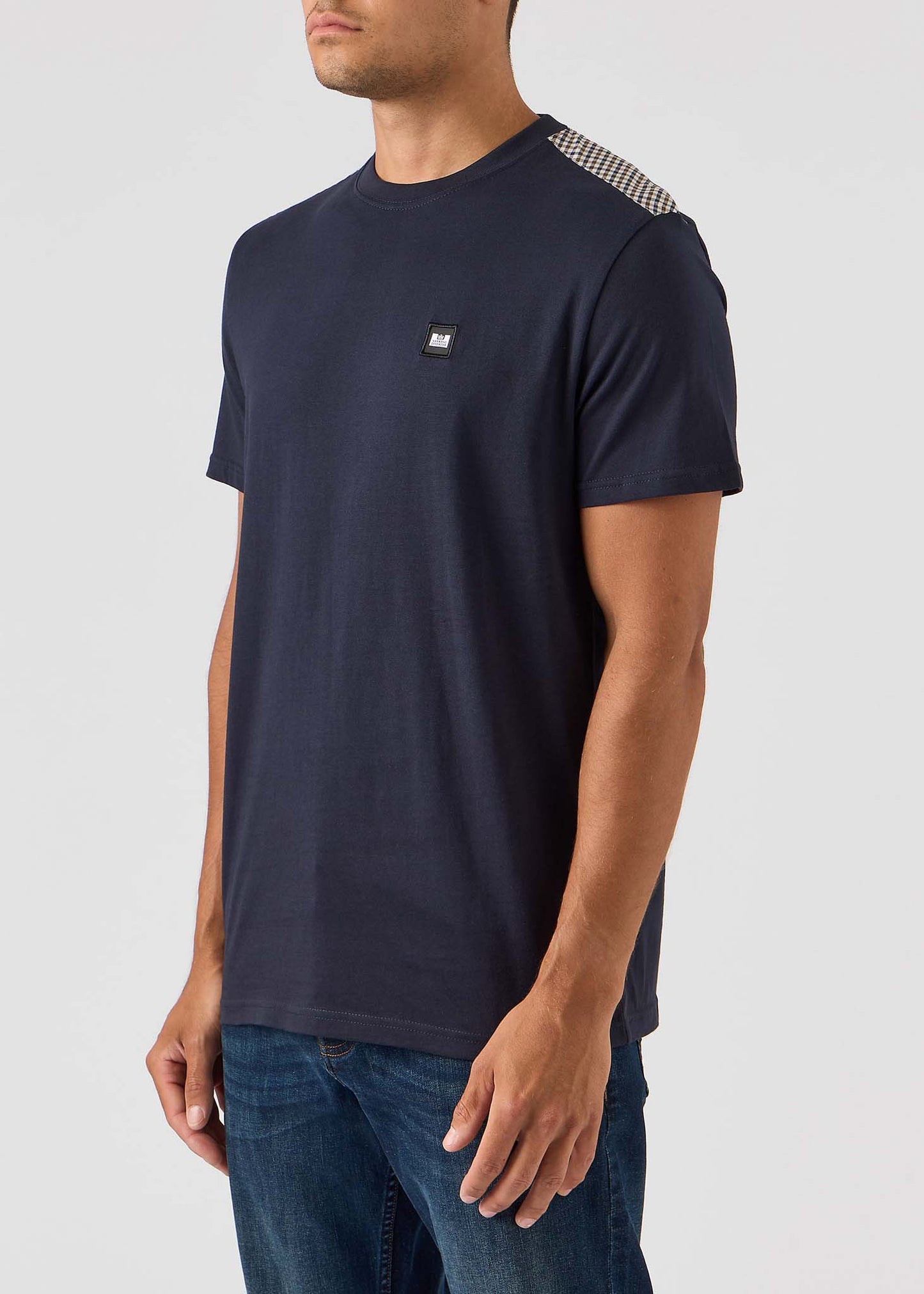 Weekend Offender T-shirts Diaz - navy blue house check