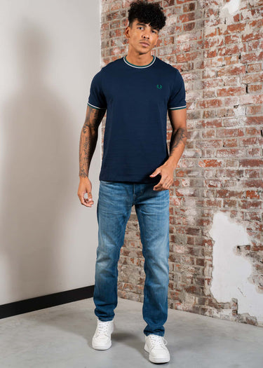 Fred Perry T-shirts Twin tipped t-shirt - Dark Carbon Light Ecru Label Green