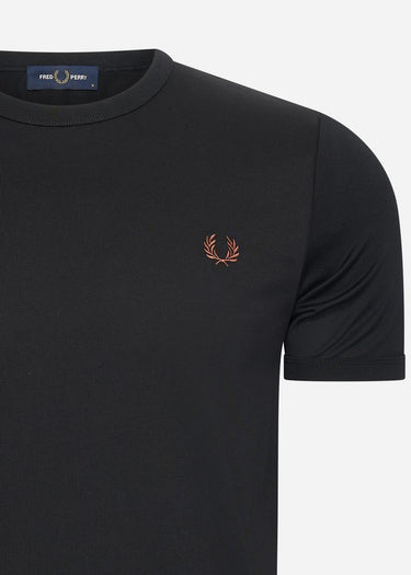 Fred Perry T-shirts Ringer t-shirt - black whisky brown