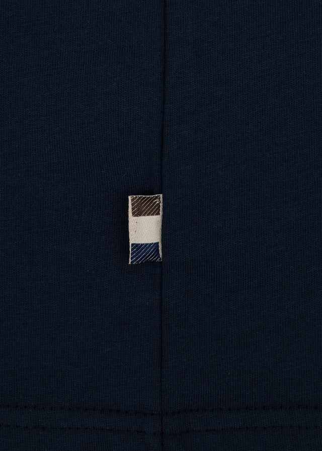 Aquascutum T-Shirts Big logo t-shirt - navy