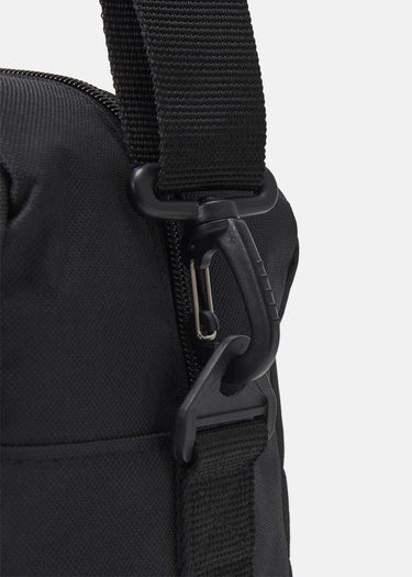 Lyle & Scott Tassen Gym Bag - Black