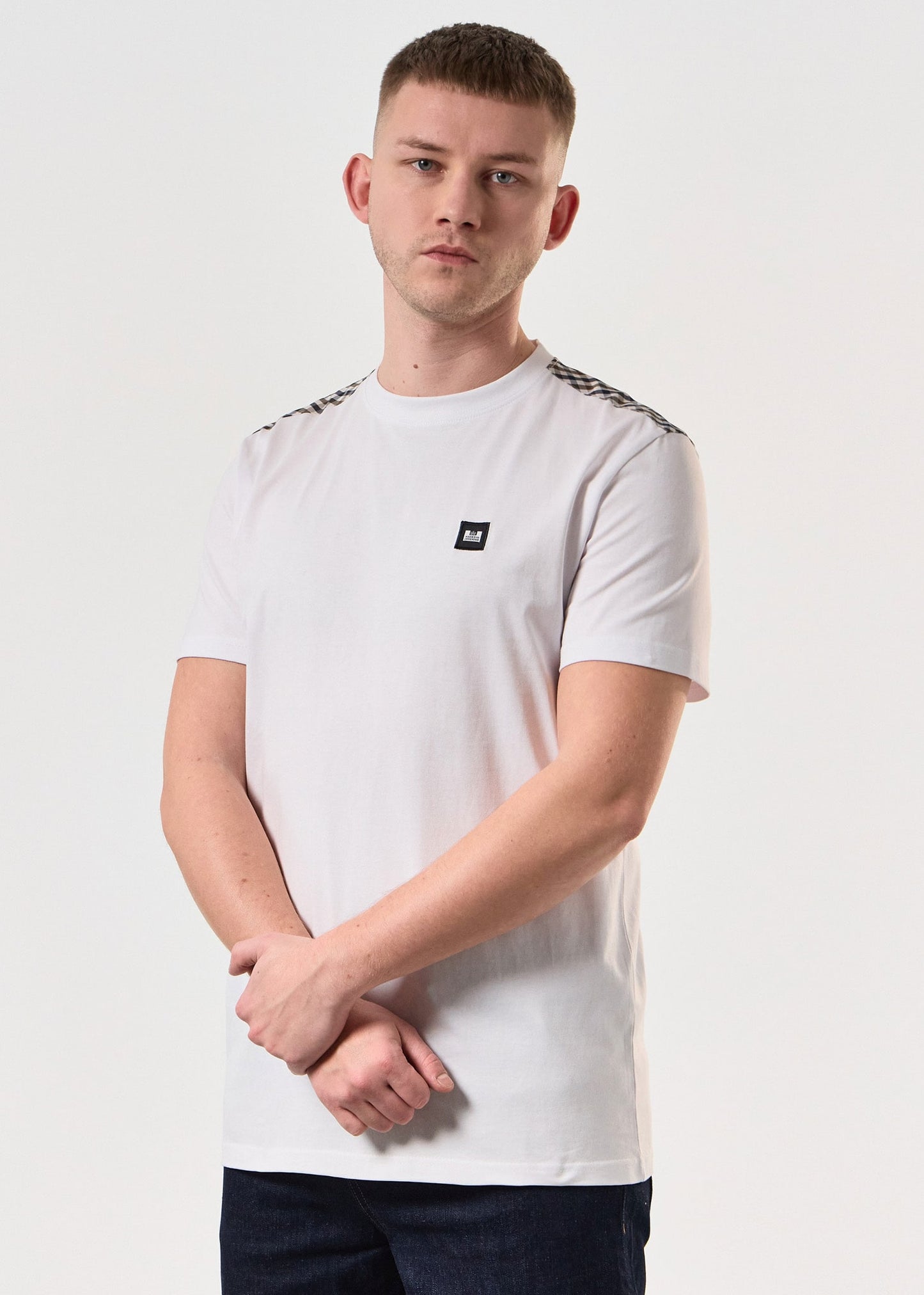 Weekend Offender T-shirts Diaz - white