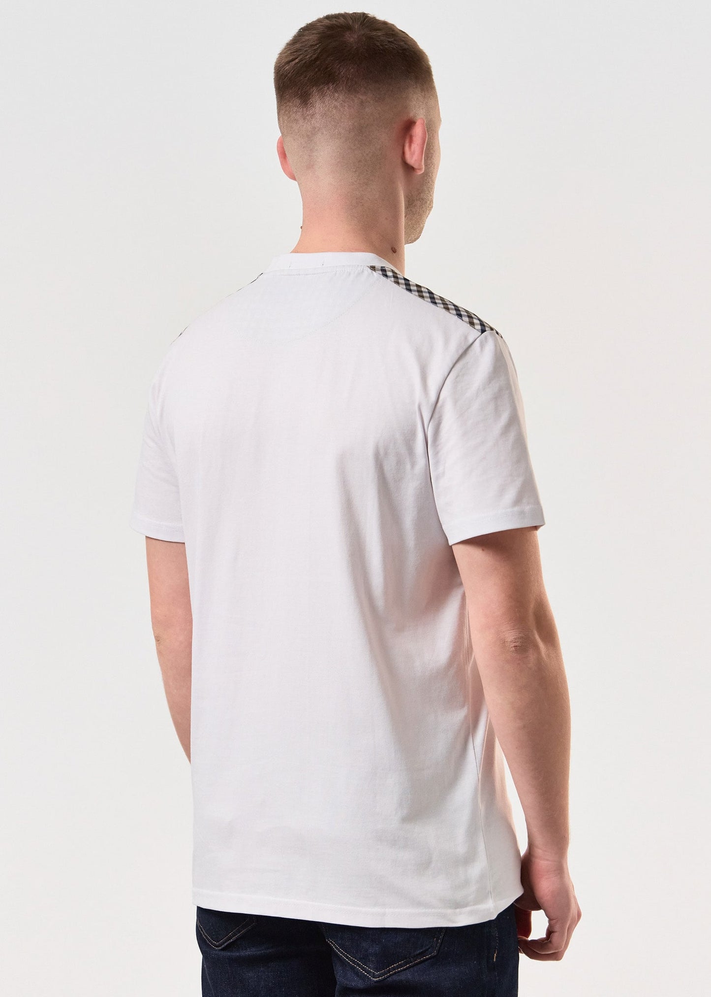 Weekend Offender T-shirts Diaz - white