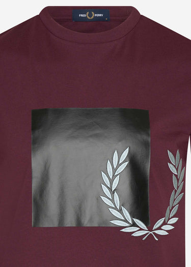 Fred Perry T-shirts Tonal graphic t-shirt - mahogany