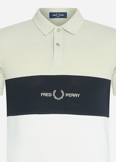 Fred Perry Polo's  Embroidered panel polo shirt - light oyster