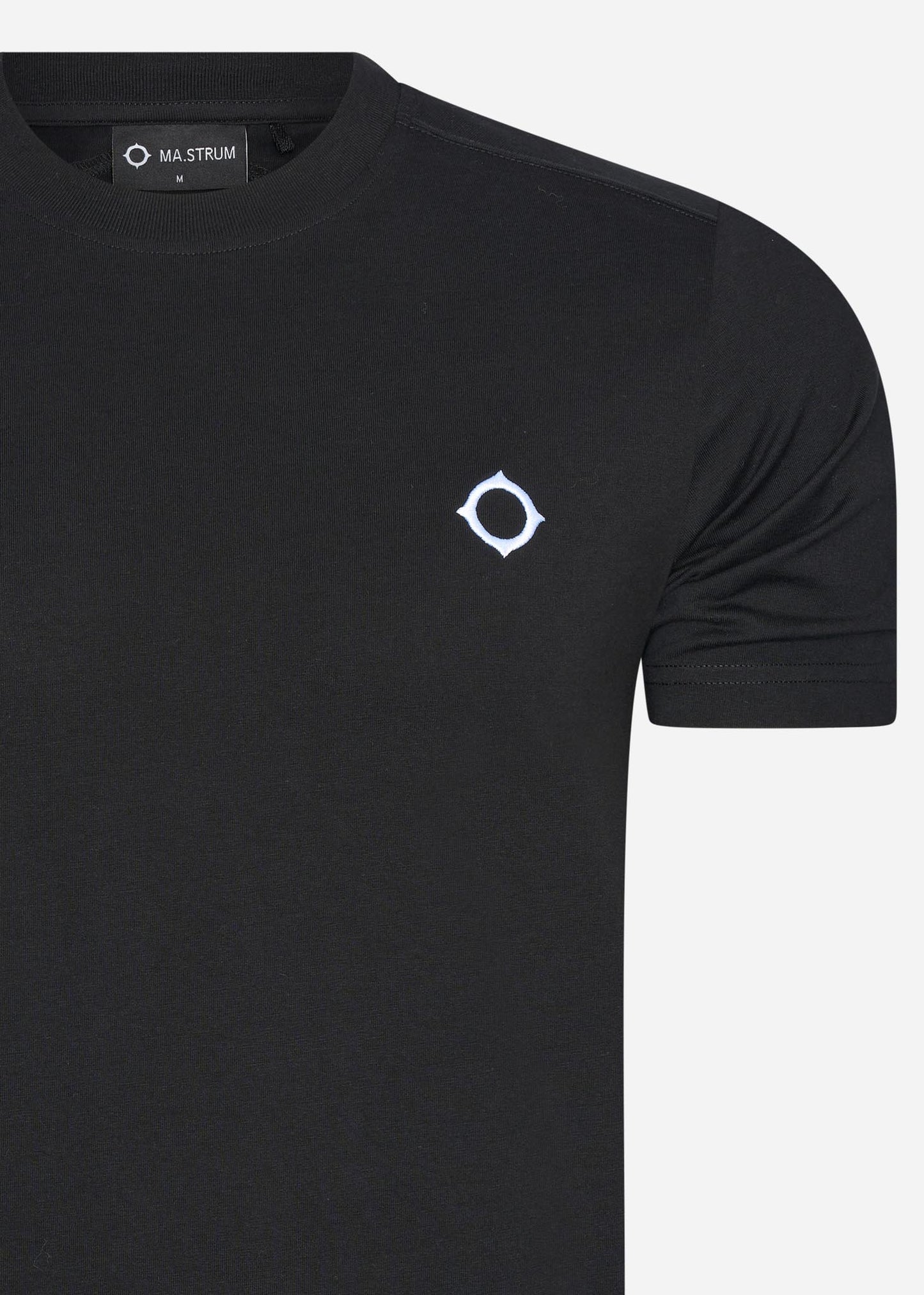 MA.Strum T-shirts SS icon tee - jet black