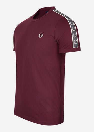 Fred Perry T-shirts Contrast tape ringer t-shirt - oxblood gunmetal