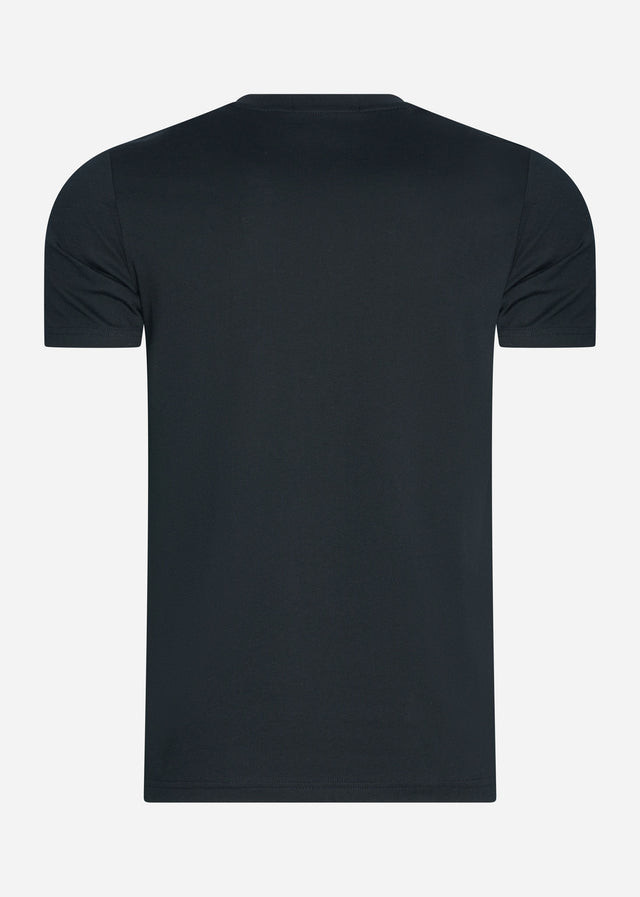 Fred Perry T-Shirts Laurel wreath graphic t-shirt - black