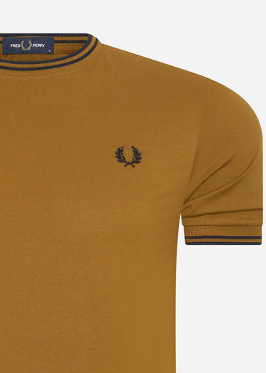 Fred Perry T-shirts Twin tipped t-shirt - dark caramel