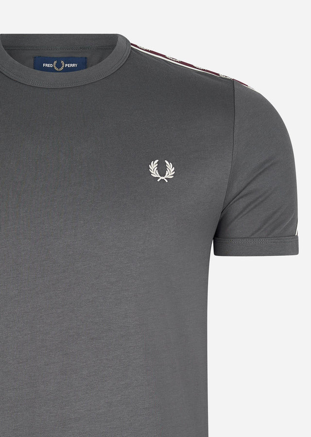 Fred Perry T-Shirts Contrast tape ringer t-shirt - gunmetal oxblood