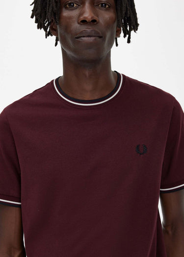 Fred Perry T-shirts Twin tipped t-shirt - oxblood