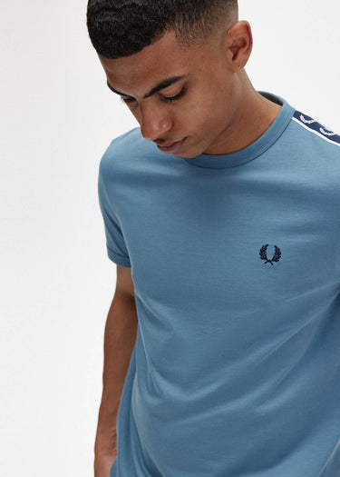 Fred Perry T-shirts Contrast tape ringer t-shirt - ash blue navy