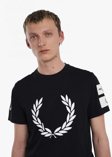 Fred Perry T-shirts  Badge detail t-shirt - black