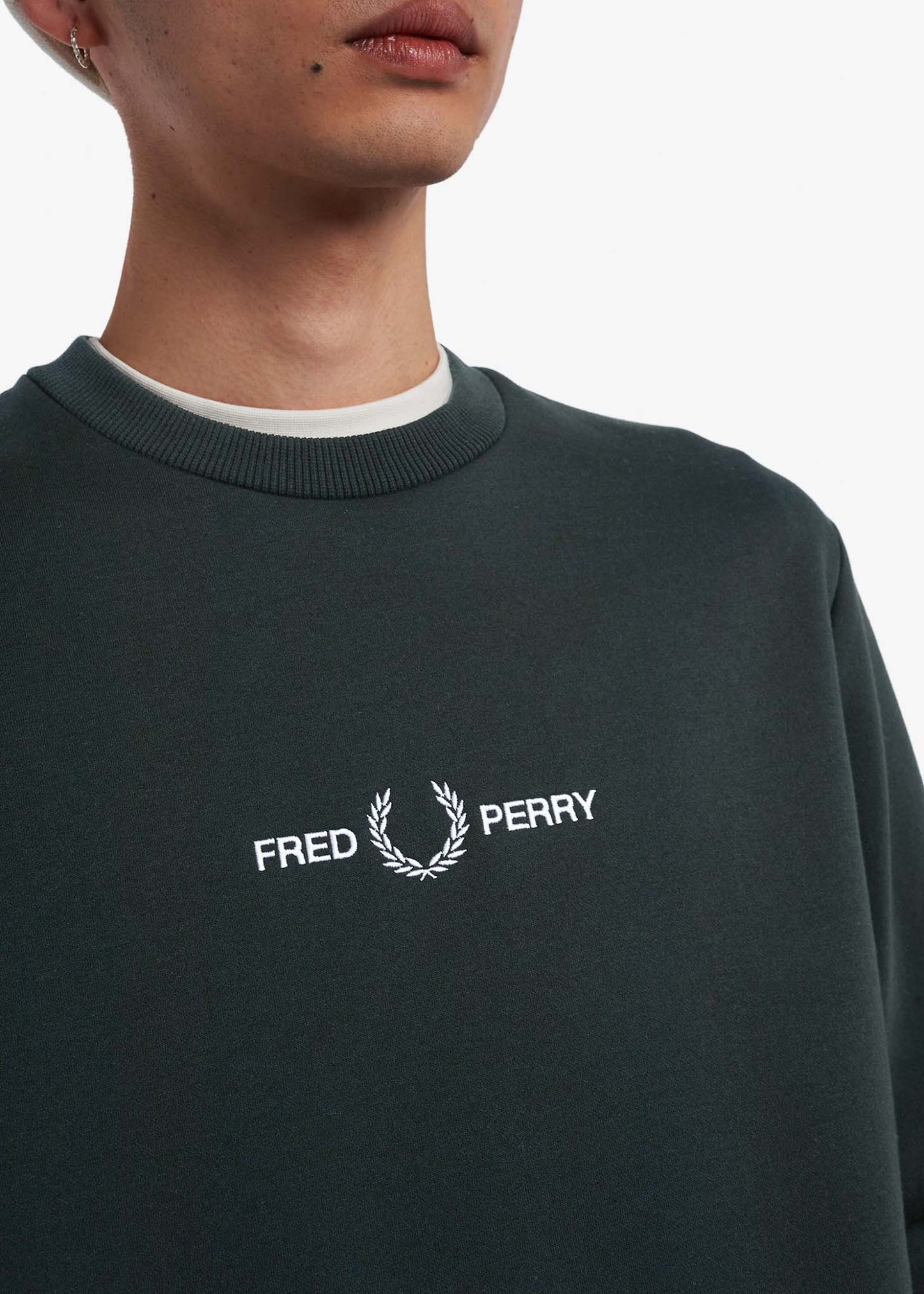 Fred Perry Truien Embroidered sweatshirt - night green