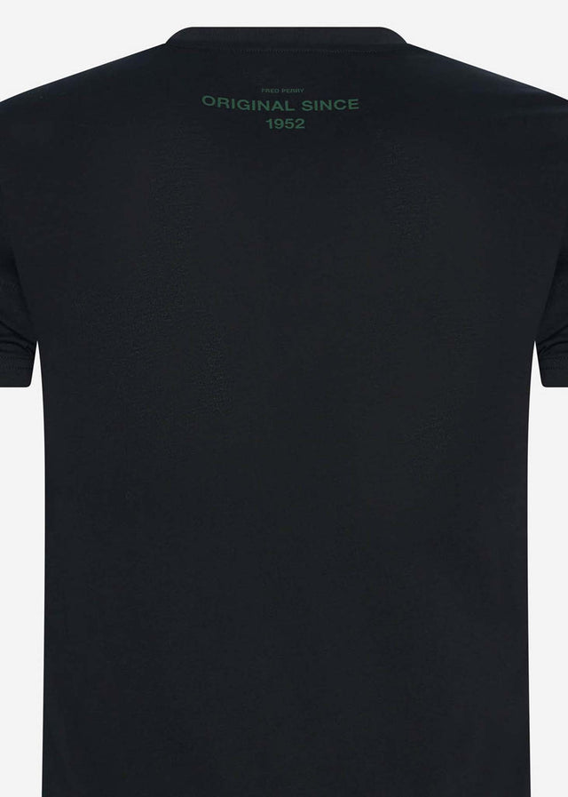 Fred Perry T-Shirts Glitched graphic t-shirt - black