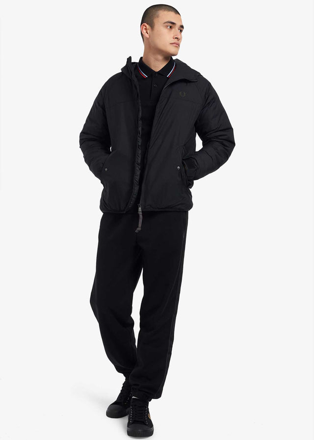 Fred Perry Jacken Insulated hooded jacket - black