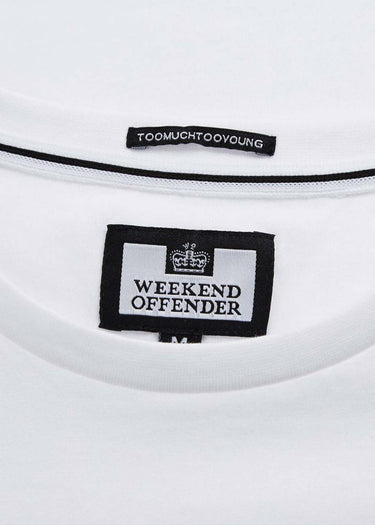 Weekend Offender T-shirts Saturdays tee - white