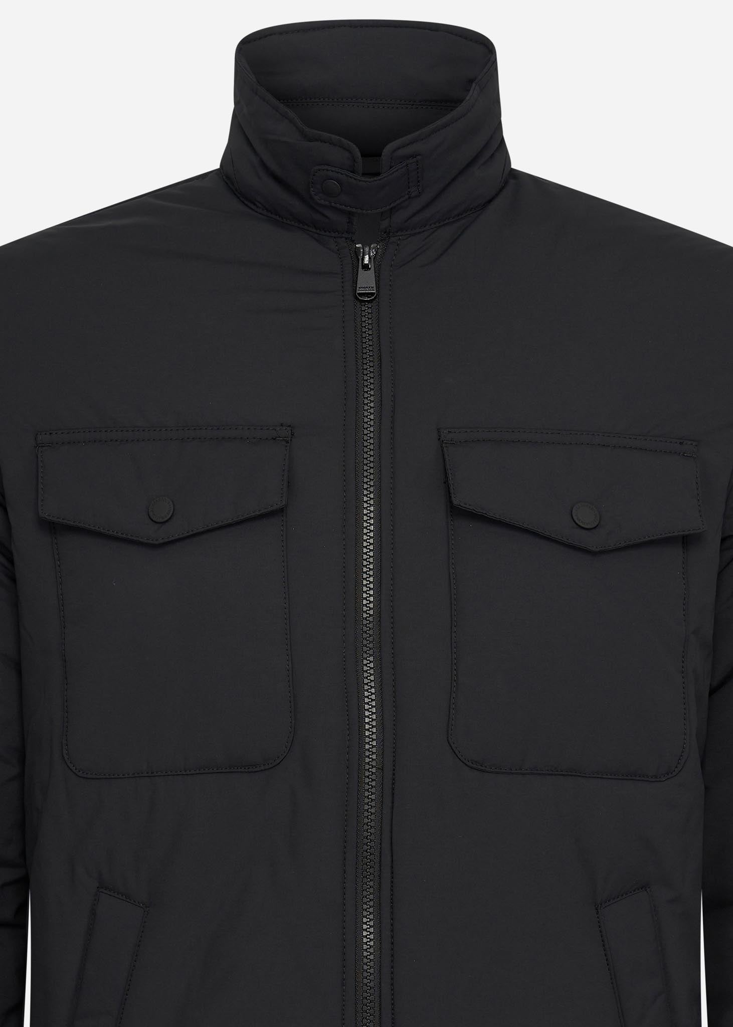 Barbour International Jassen  District quilt - black 