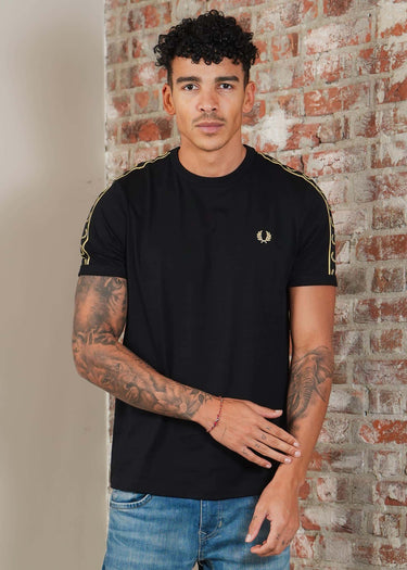 Fred Perry T-shirts Contrast tape ringer t-shirt - black champagne
