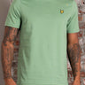 Lyle & Scott T-shirts Plain t-shirt - smoke green