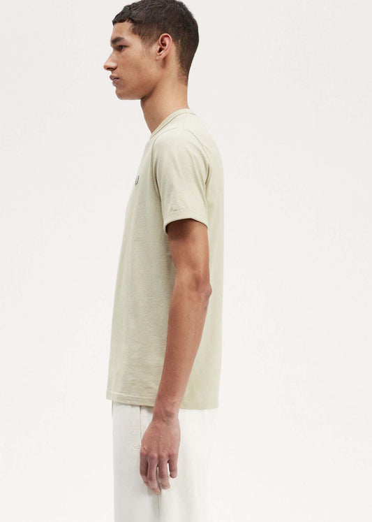 Fred Perry T-shirts  Ringer t-shirt - light oyster 