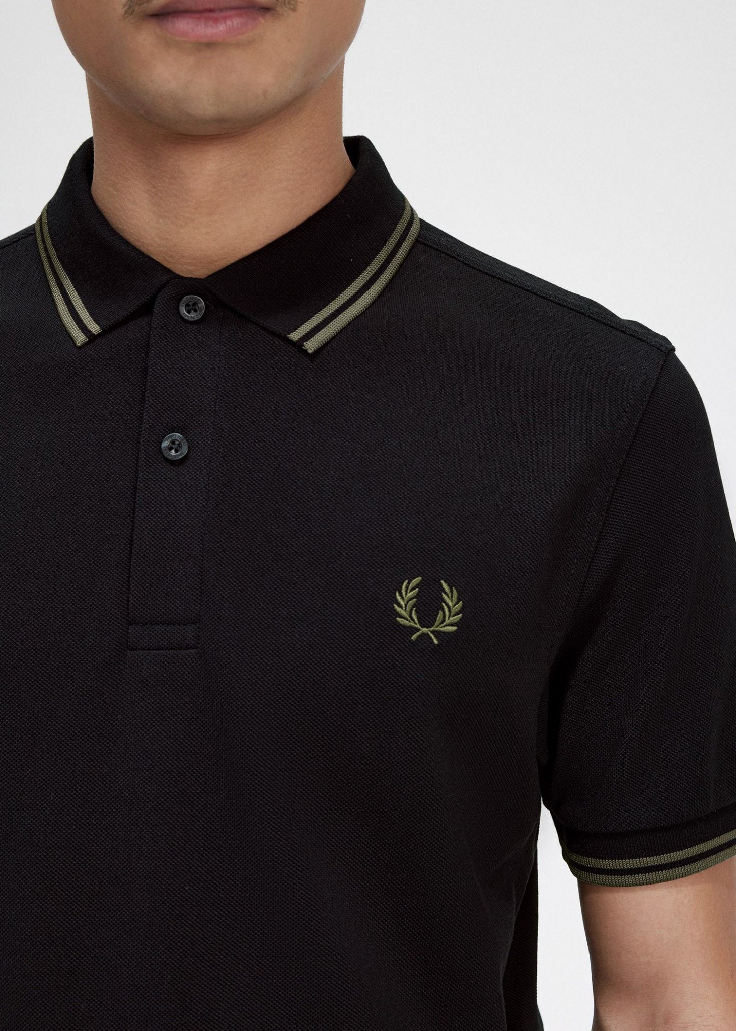 Fred Perry Polo's  Twin tipped fred perry shirt - black field green 