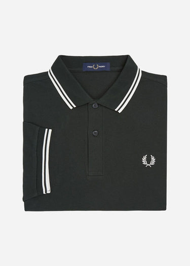 Fred Perry Polo's  Twin tipped fred perry shirt - night green snow white snow white 