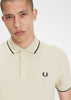 Fred Perry Polo's  Twin tipped fred perry shirt - oatmeal ecru blk 