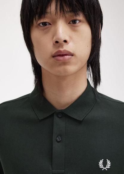 Fred Perry Polo's  Plain fred perry shirt - night green snow white 