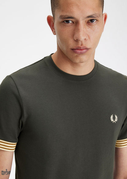 Fred Perry T-shirts  Striped cuff t-shirt - field green 