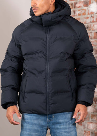 Lyle & Scott Jassen Welded wadding jacket - jet black