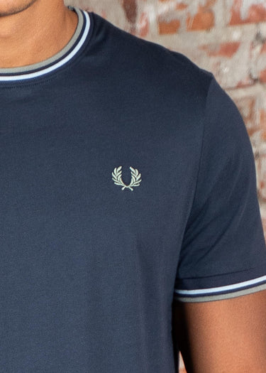 Fred Perry T-shirts Twin tipped t-shirt - dark airforce light ice bayleaf