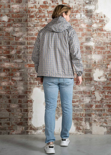 Weekend Offender Jassen Campania check - mid house check