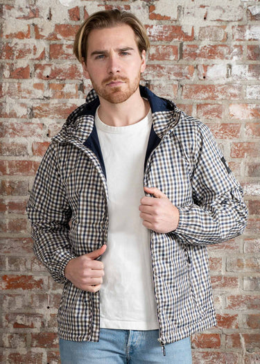 Weekend Offender Jassen Campania check - mid house check