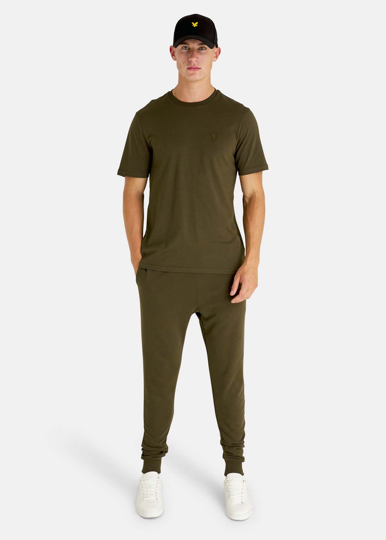 Lyle & Scott T-shirts  Tonal eagle t-shirt - olive 