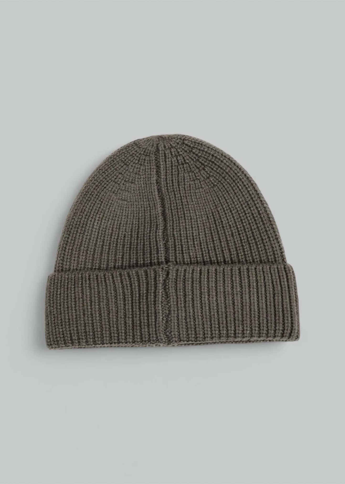 Aquascutum Mutsen Active beanie patch - army green