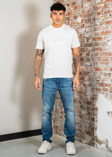 Napapijri T-shirts S box logo SS 1 - white whisper