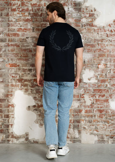 Fred Perry T-shirts Rear powder laurel graphic tee - navy