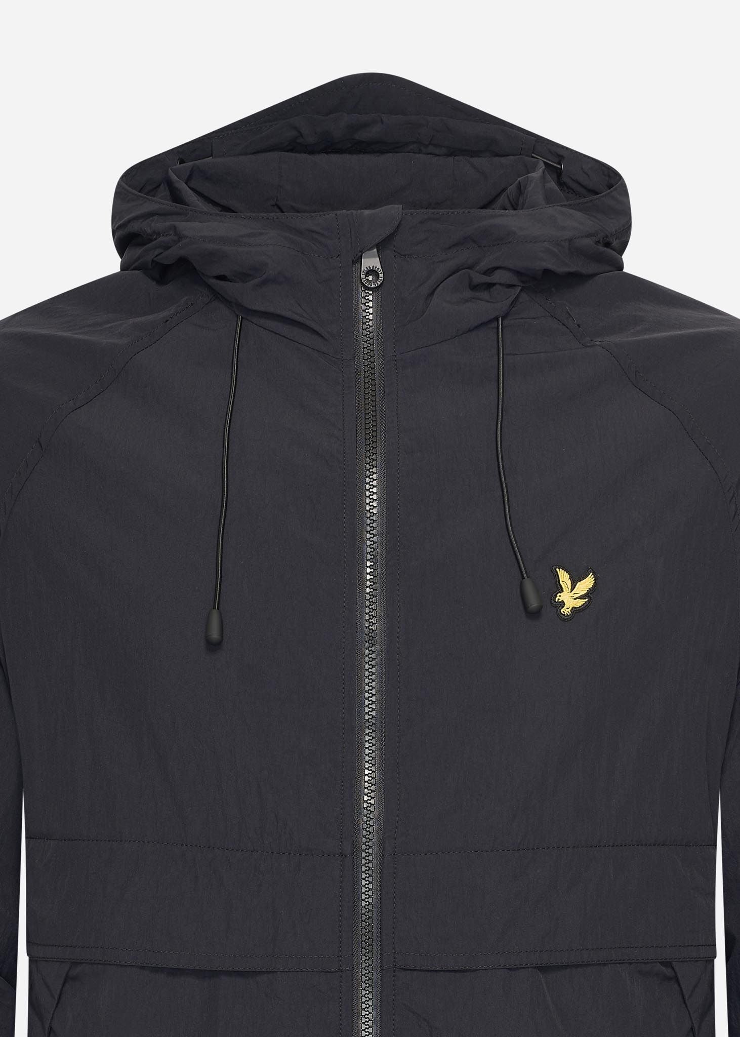 Lyle & Scott Jassen  Hooded windbreaker jacket - jet black 