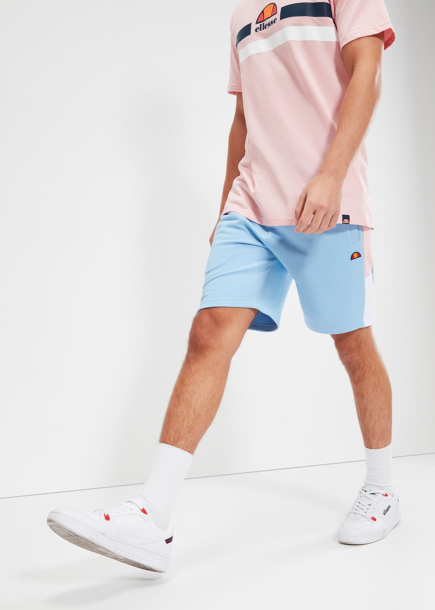 Ellesse T-shirts  Turi short - light blue 