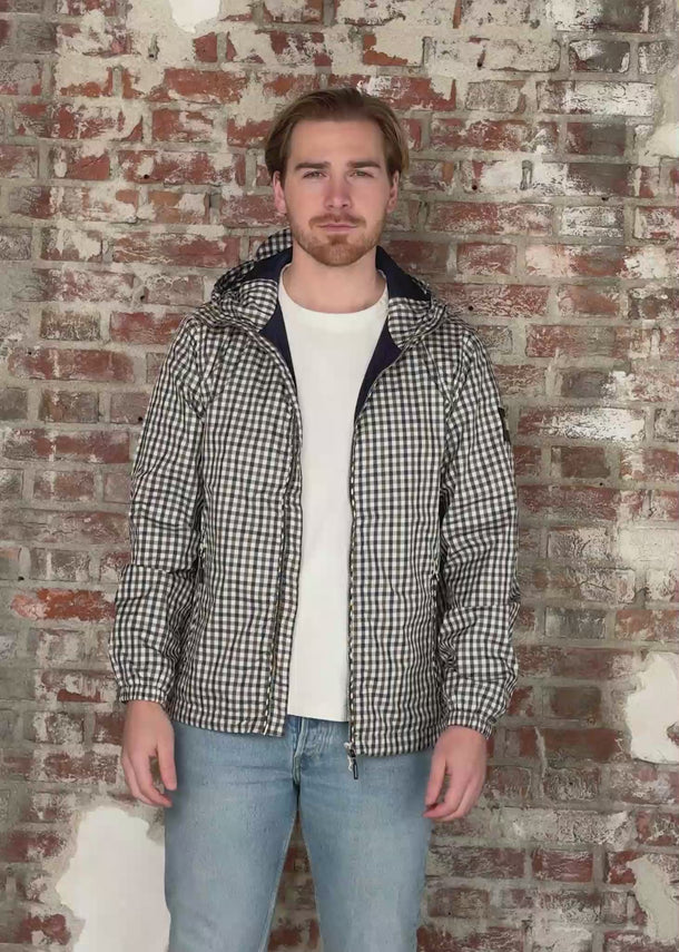 Weekend Offender Jassen Campania check - mid house check