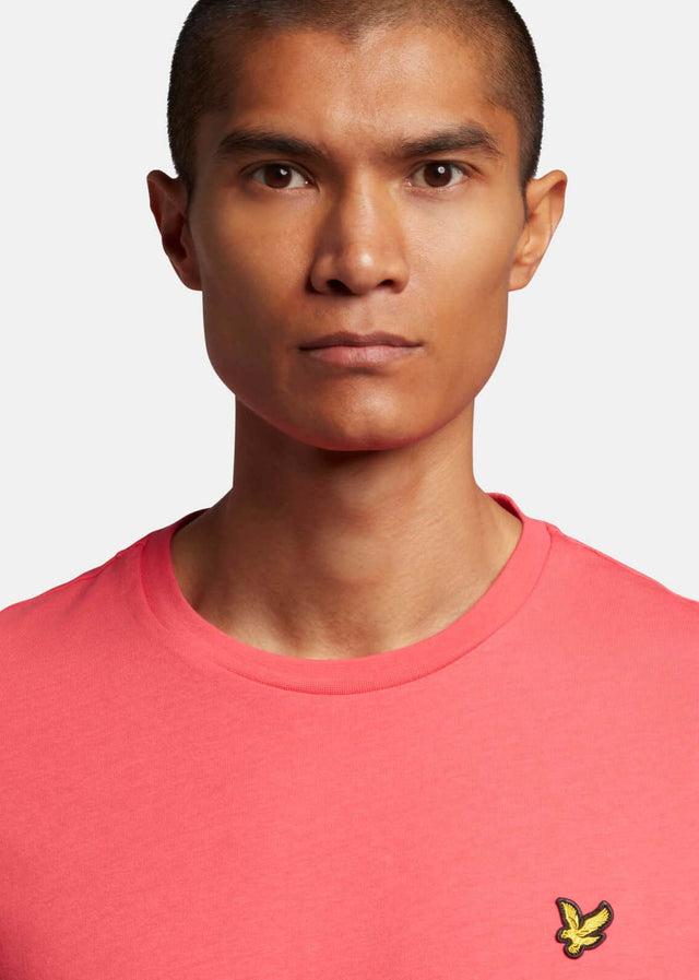 Lyle & Scott T-Shirts  Plain t-shirt - electric pink 