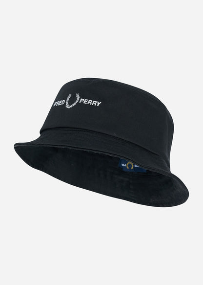 Fred Perry Bucket Hats  Graphic branded twill bucket hat - black 