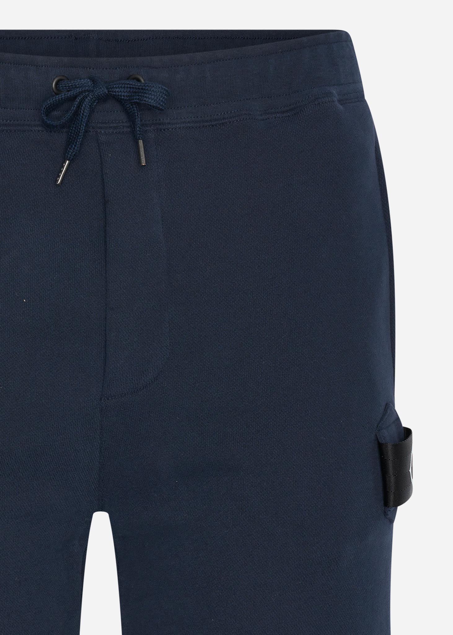 MA.Strum Korte Broeken  Core sweat short - ink navy 